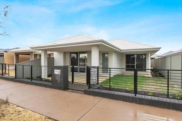 18 Bibra Way, WA 6208