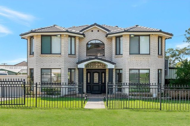 30 Brain Avenue, NSW 2170