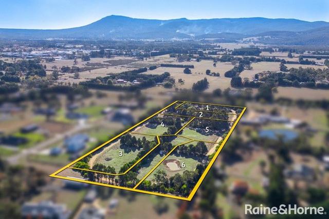 176 Saunders Road, VIC 3438