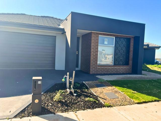 32 Stodart Street, VIC 3029