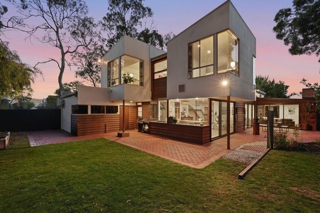 11 Surf Road, TAS 7170