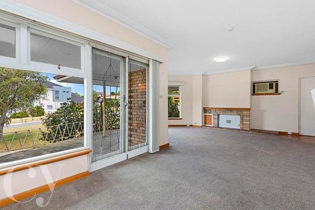 33 Potts Street, WA 6156