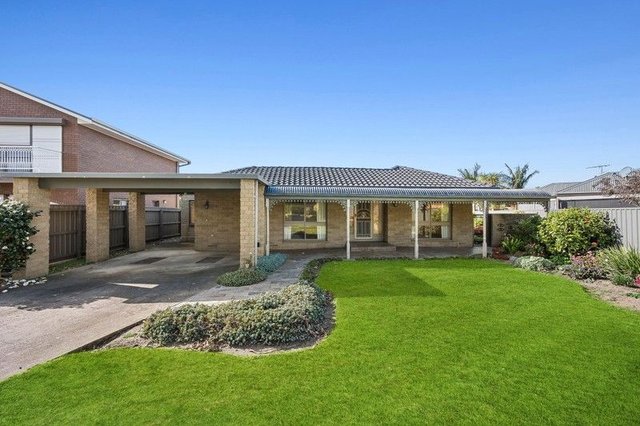 16 Strathire Gardens, VIC 3215