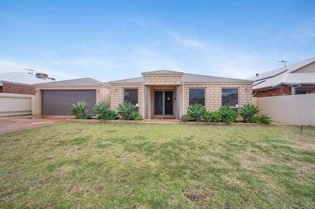 9 Heaney Close, WA 6430