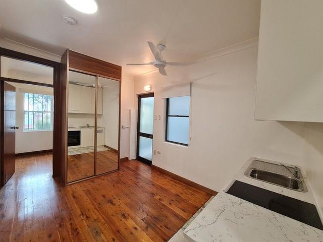 2/126 King Street, NSW 2042