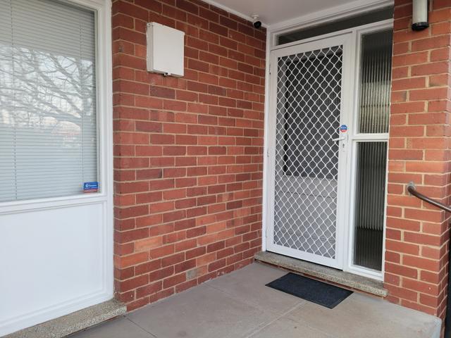 33 Antill Street, ACT 2602