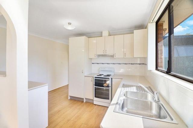 18 Glenn Street, NSW 2761