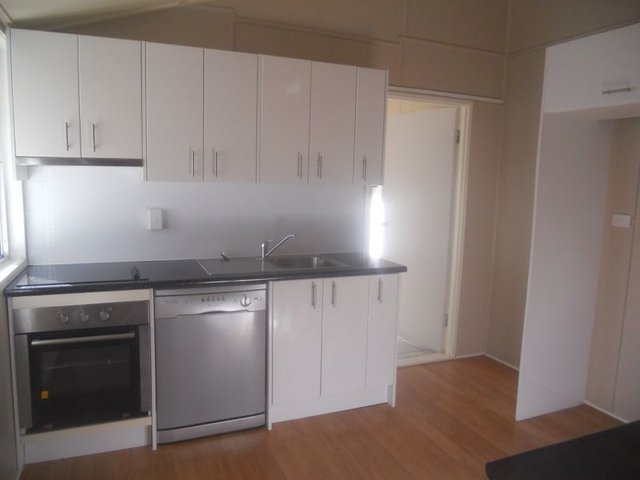 1/102 East Street, QLD 4825