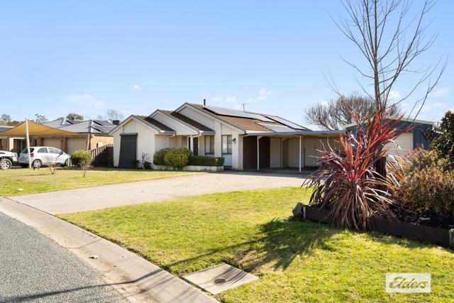 16 Annika Place, VIC 3688