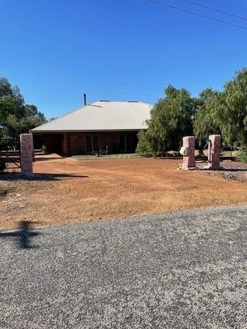 2A Osnaburg Road, WA 6302