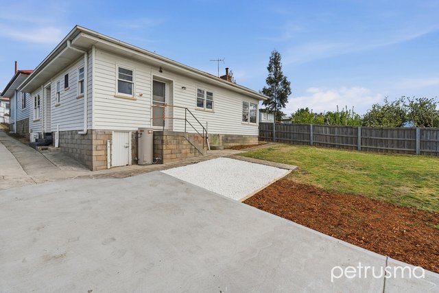 2/77 Leonard Avenue, TAS 7009