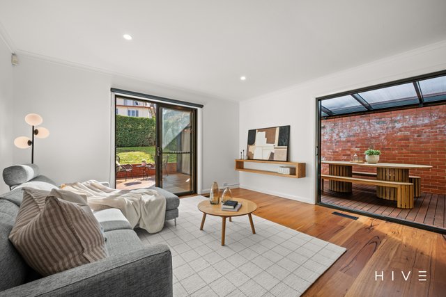 19 White Crescent, ACT 2612