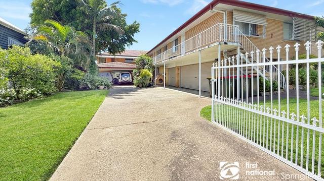2/7 Lindon Street, QLD 4102