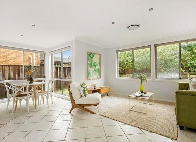 4 Waterside Grove, NSW 2102