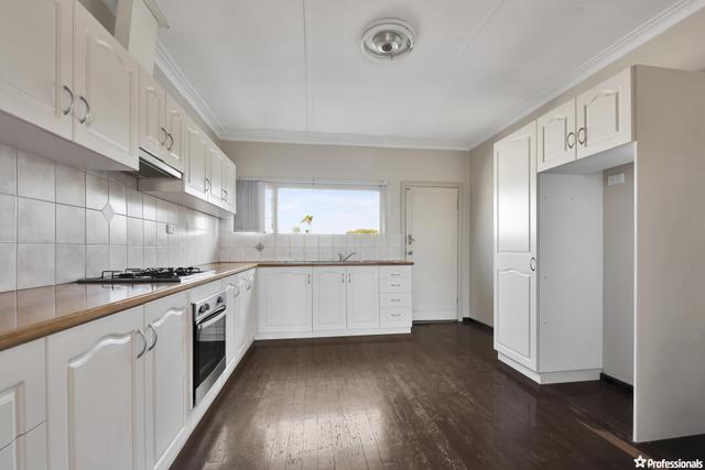 31 Lorna Street, WA 6530