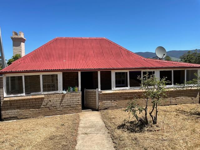 111 Loftus Street, NSW 2550