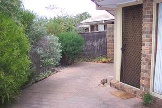 Courtyard (2006-07-20)