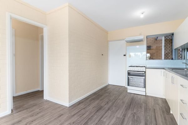 11/1055 Albany Highway, WA 6102