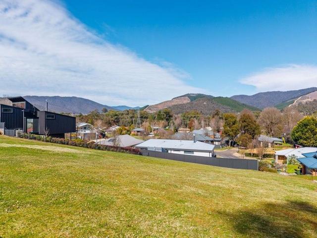 13 Blue Hills Rise, VIC 3741