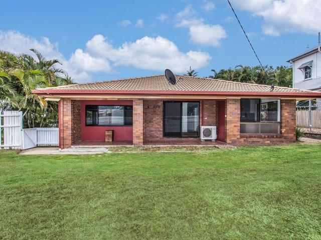 246 Rainbow St, QLD 4017