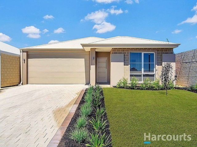 52 Commodore Avenue, WA 6030