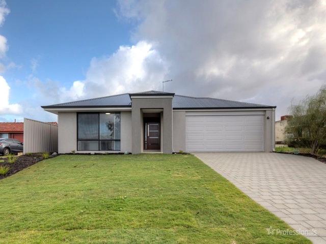 33 Currajong Crescent, WA 6025