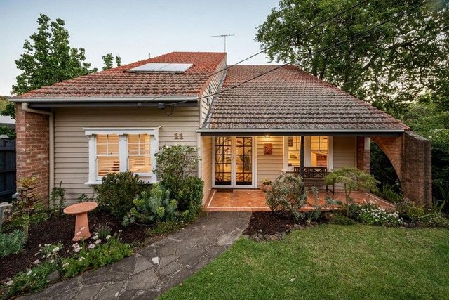 11 Margaret Grove, VIC 3078