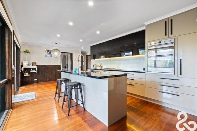 5 Greenway Drive, VIC 3082