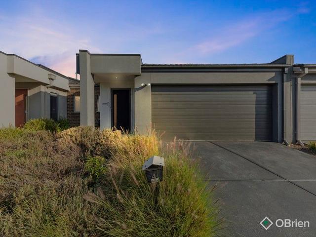 4 Woodright Circuit, VIC 3977