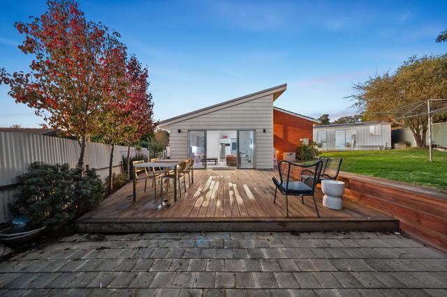 8 Meech Place, NSW 2620
