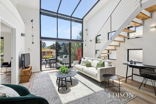 4/181 Carr  Place, WA 6007