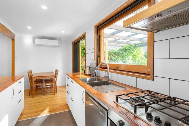 2/161 Nepean Highway, VIC 3198