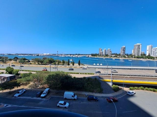 716/2 Barney Street, QLD 4215