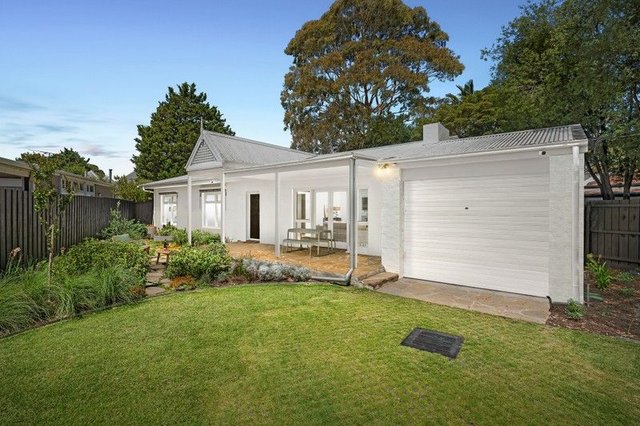 1/130 Tramway Parade, VIC 3193