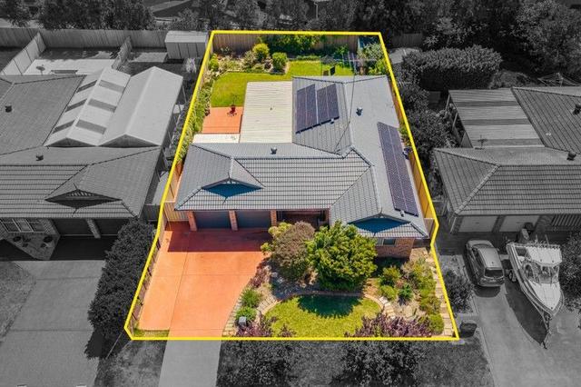 7 Barrett Place, NSW 2749