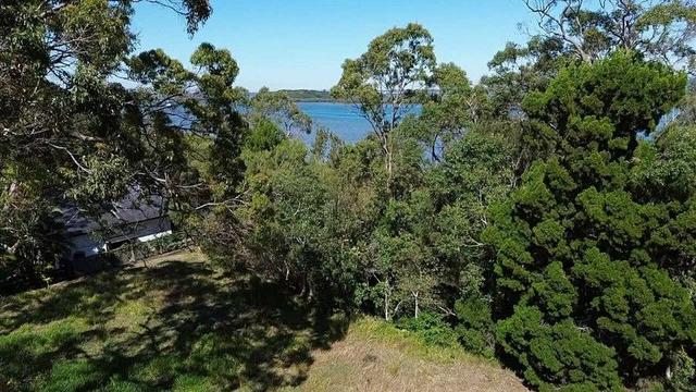 9 Coast Rd, QLD 4184