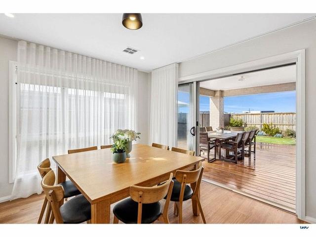 9 Cormorant Way, VIC 3228