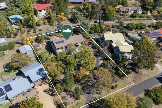 9 Moloola Avenue, NSW 2630