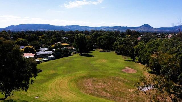 9 Stan Boal  Court, NSW 2850