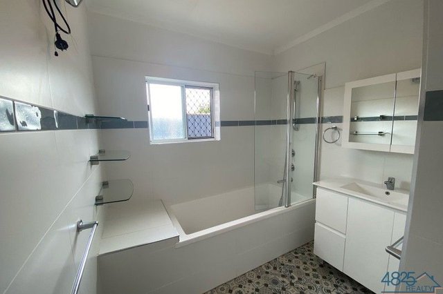 1/55 George Street, QLD 4825