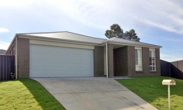23 Gabrielle Court, NSW 2641