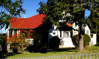 Side of House (2008-06-24)