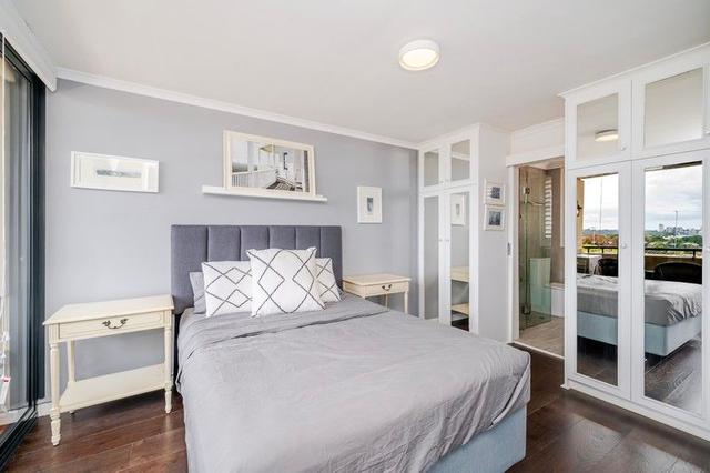32/16 Hensman Street, WA 6000