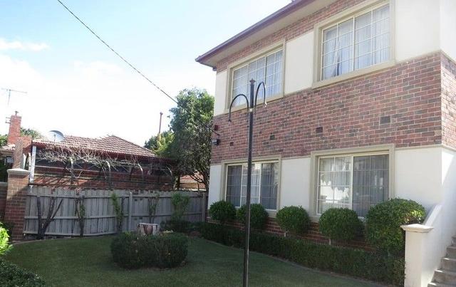2/1 Errol Avenue, VIC 3056