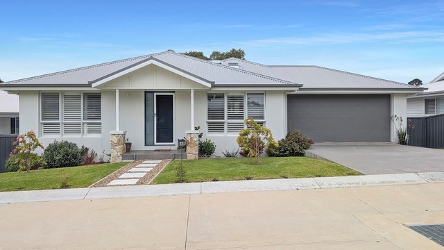 6 Yellowfin Close, NSW 2546