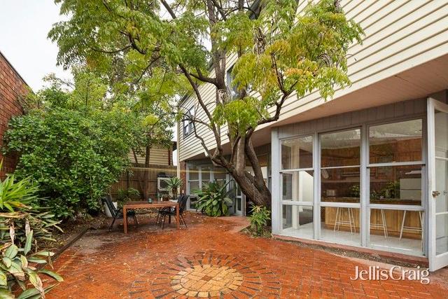 2/8 Elm Grove, VIC 3121