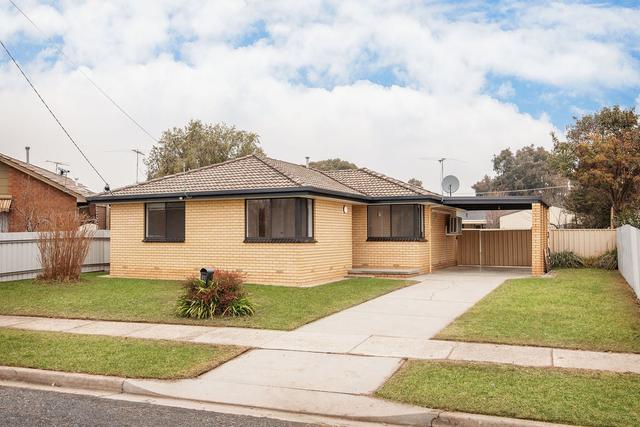 22 Waratah Way, VIC 3690