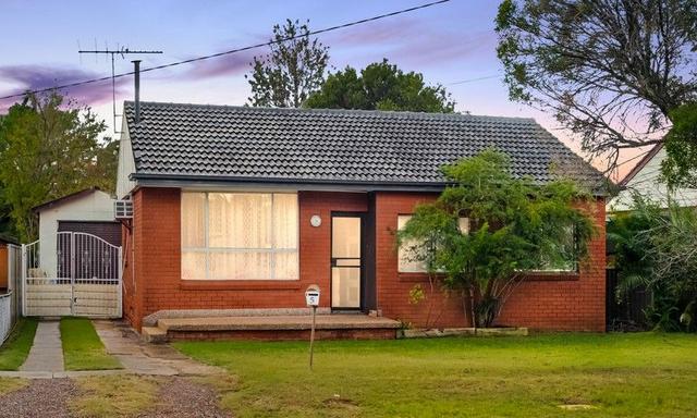 5 Croker Cres, NSW 2760