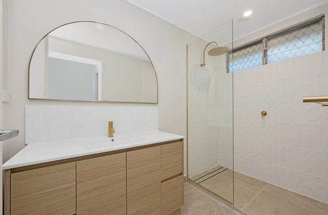 42 Crocker Street, QLD 4817