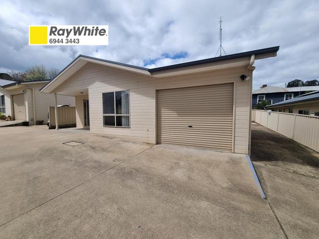 2/127 Hanley Street, NSW 2722